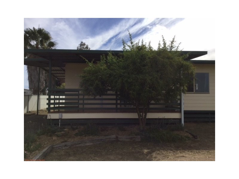 121 Quintin Street, Roma QLD 4455