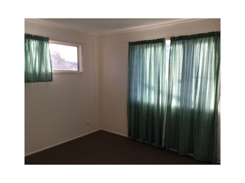 121 Quintin Street, Roma QLD 4455