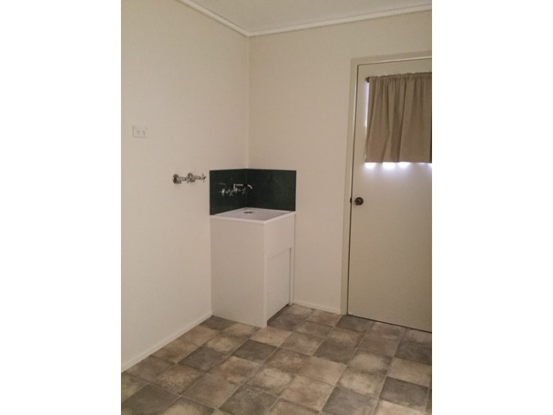 121 Quintin Street, Roma QLD 4455