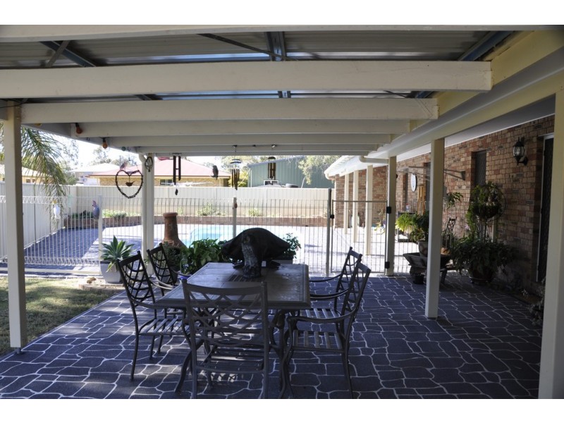 2-4 Miscamble Street, Roma QLD 4455