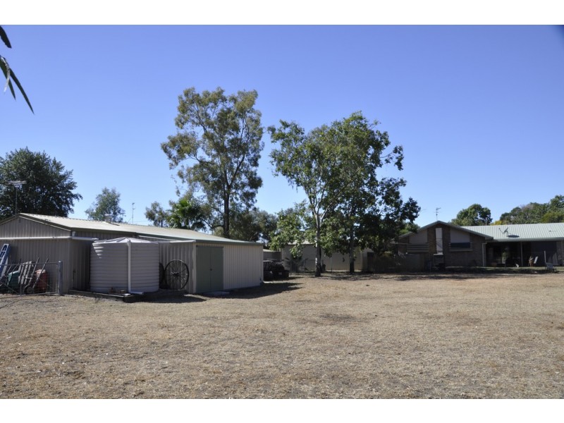 2-4 Miscamble Street, Roma QLD 4455