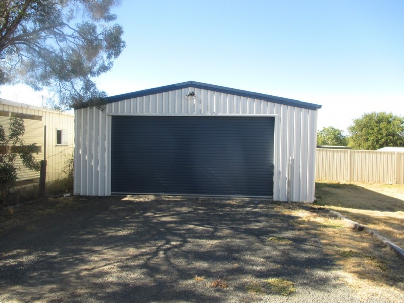 122 CURREY STREET, Roma QLD 4455