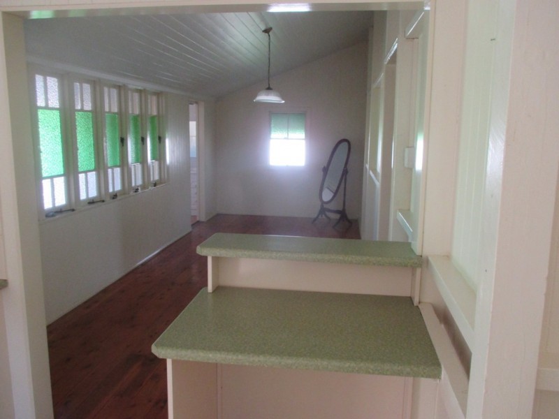 84 QUINTIN STREET, Roma QLD 4455