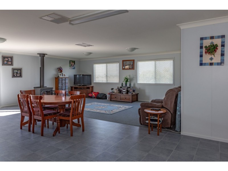 144 BOURNE DRIVE, Roma QLD 4455