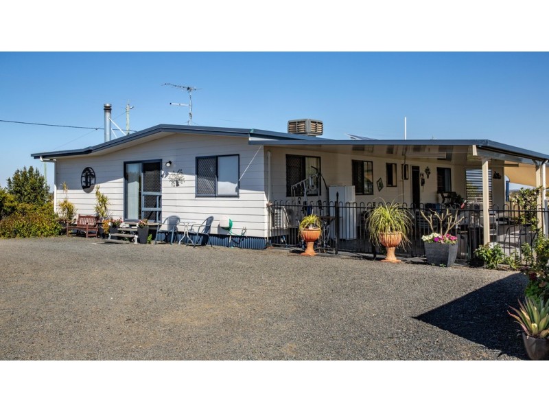 144 BOURNE DRIVE, Roma QLD 4455