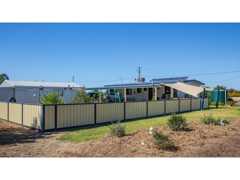 144 BOURNE DRIVE, Roma QLD 4455