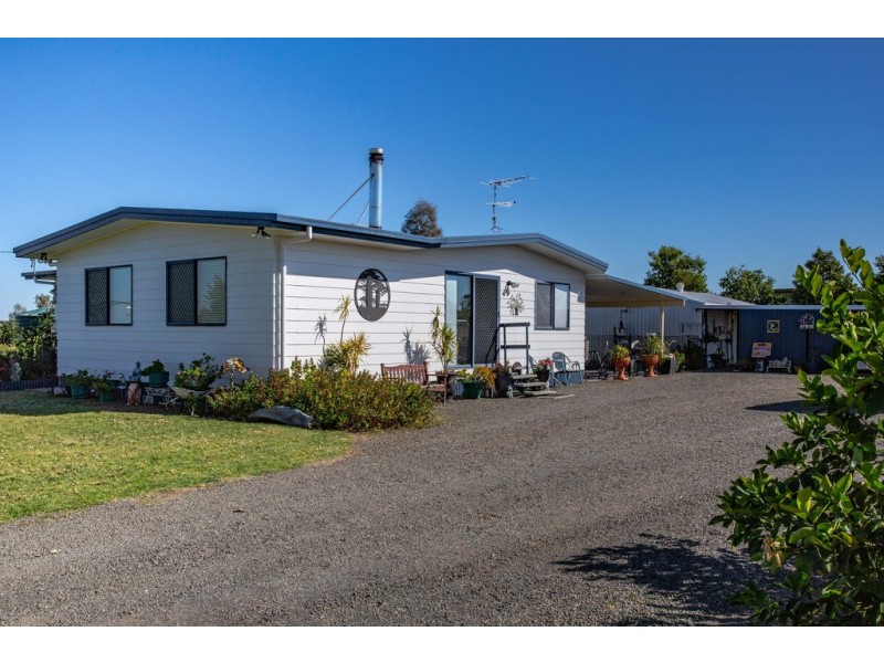 144 BOURNE DRIVE, Roma QLD 4455