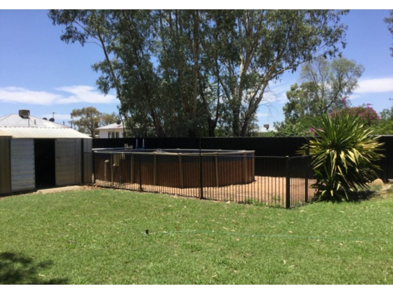 29 Charles Street, Surat QLD 4417