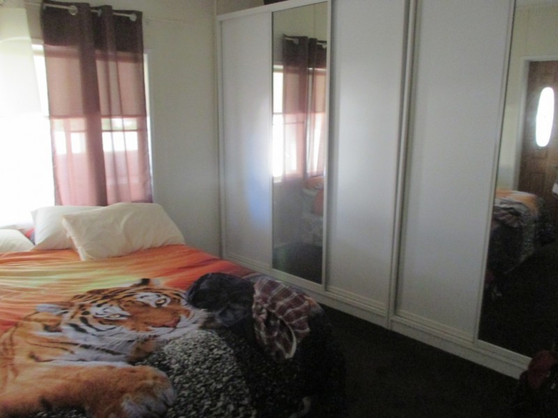 74 RAGLAN STREET, Roma QLD 4455