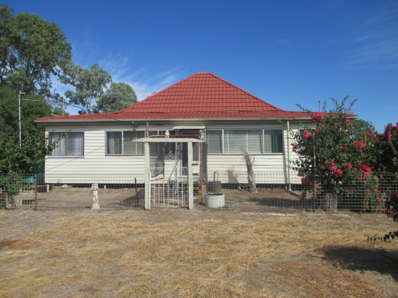 41-43 TIFFIN STREET, Roma QLD 4455