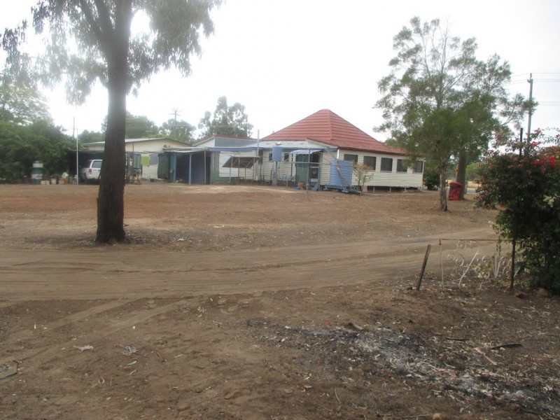 41-43 TIFFIN STREET, Roma QLD 4455