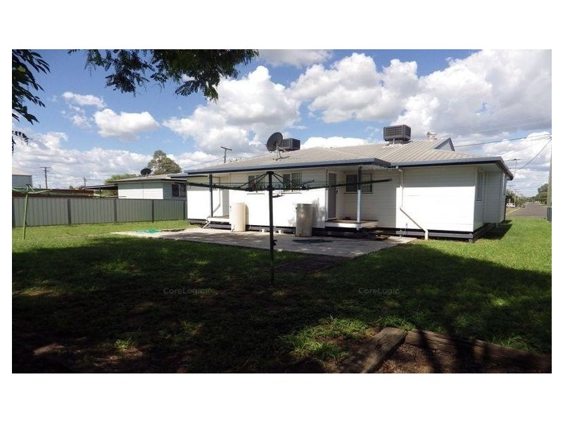 105 QUINTIN STREET, Roma QLD 4455