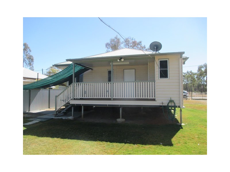 50 May Street, Wallumbilla QLD 4428