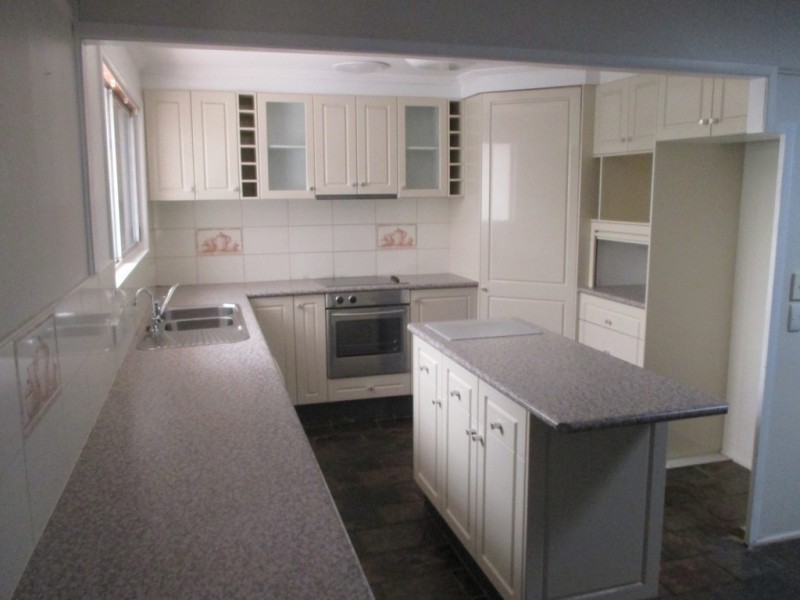 115 MISCAMBLE STREET, Roma QLD 4455