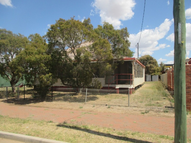29A BOWEN STREET, Roma QLD 4455