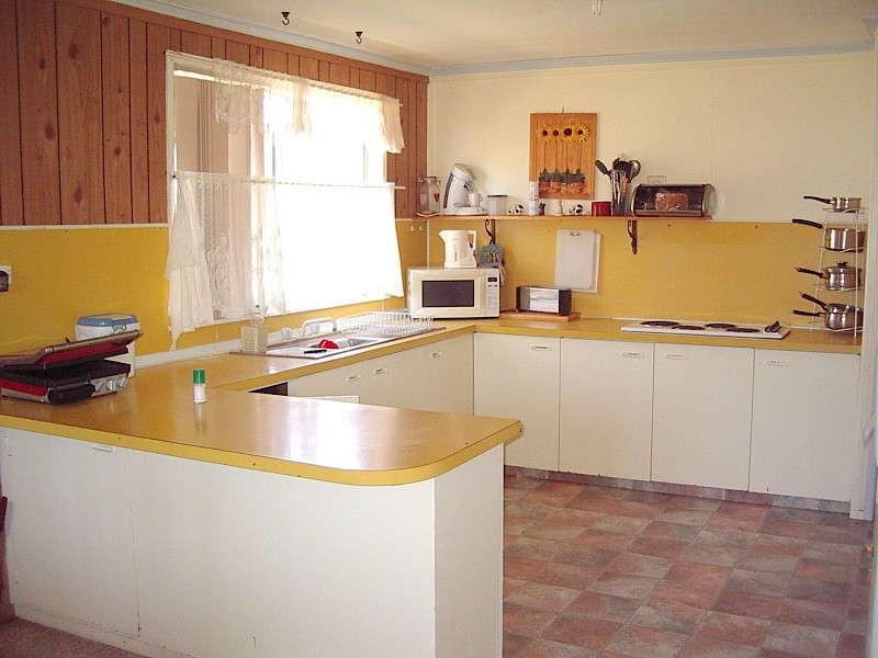 17 ELMER STREET, Roma QLD 4455