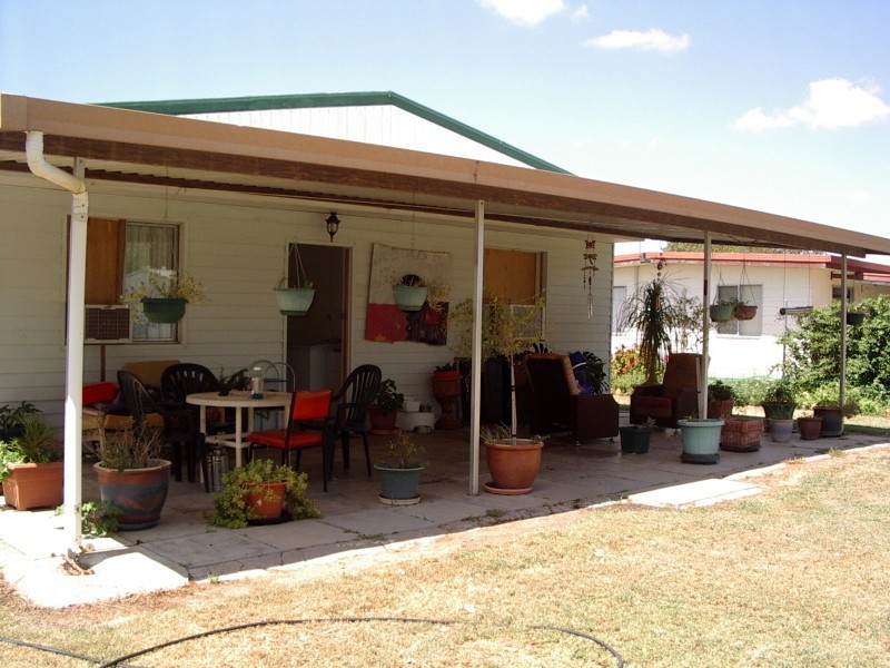 17 ELMER STREET, Roma QLD 4455