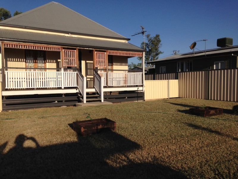 60 FEATHER STREET, Roma QLD 4455