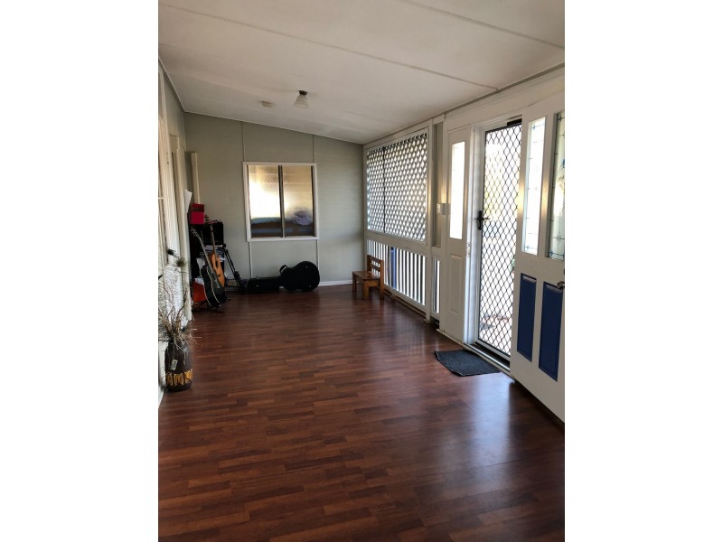 17 MAY STREET, Roma QLD 4455