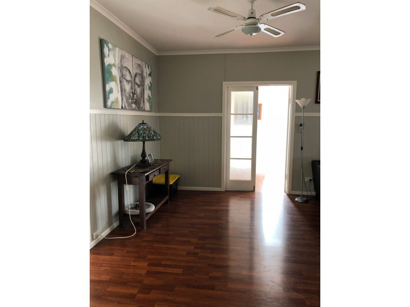 17 MAY STREET, Roma QLD 4455