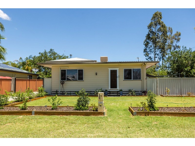 9 CRAWFORD STREET, Roma QLD 4455