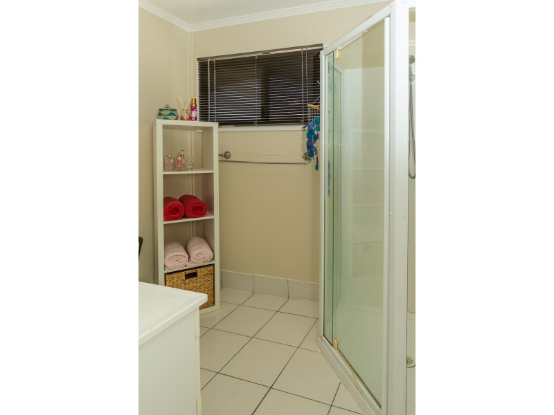 9 CRAWFORD STREET, Roma QLD 4455