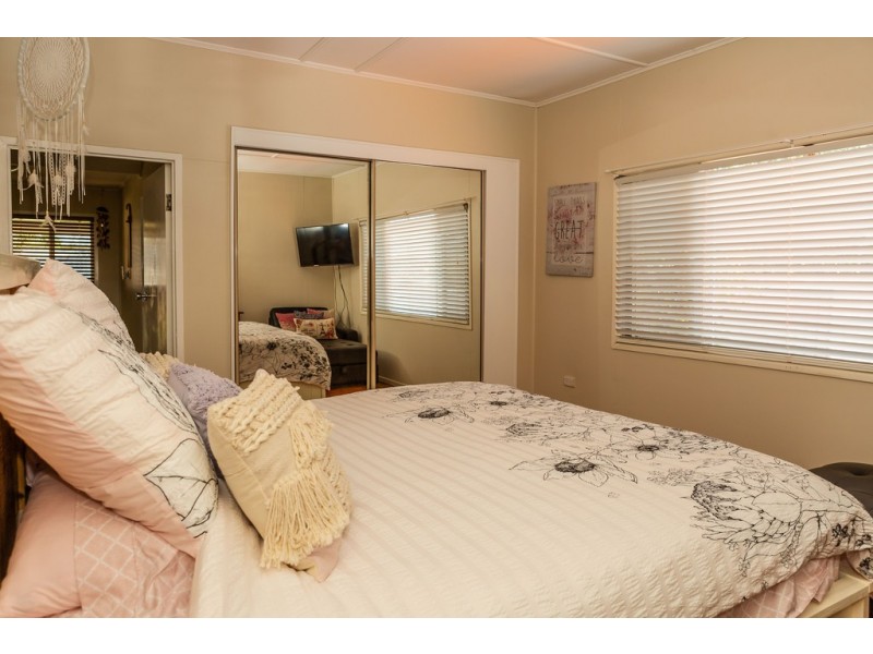 9 CRAWFORD STREET, Roma QLD 4455