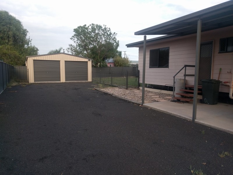 37 Jackson Street, Roma QLD 4455