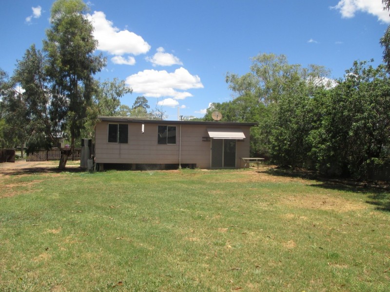 71 RAGLAN STREET, Roma QLD 4455