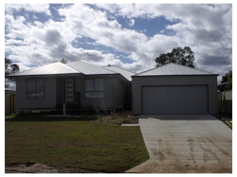 5 Courtney Street, Roma QLD 4455