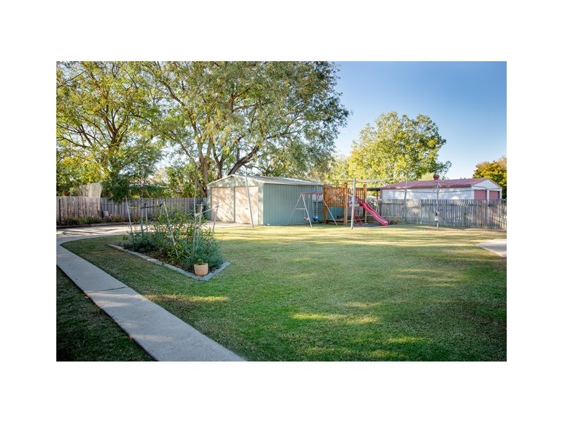 9 ROSEDALE CLOSE, Roma QLD 4455