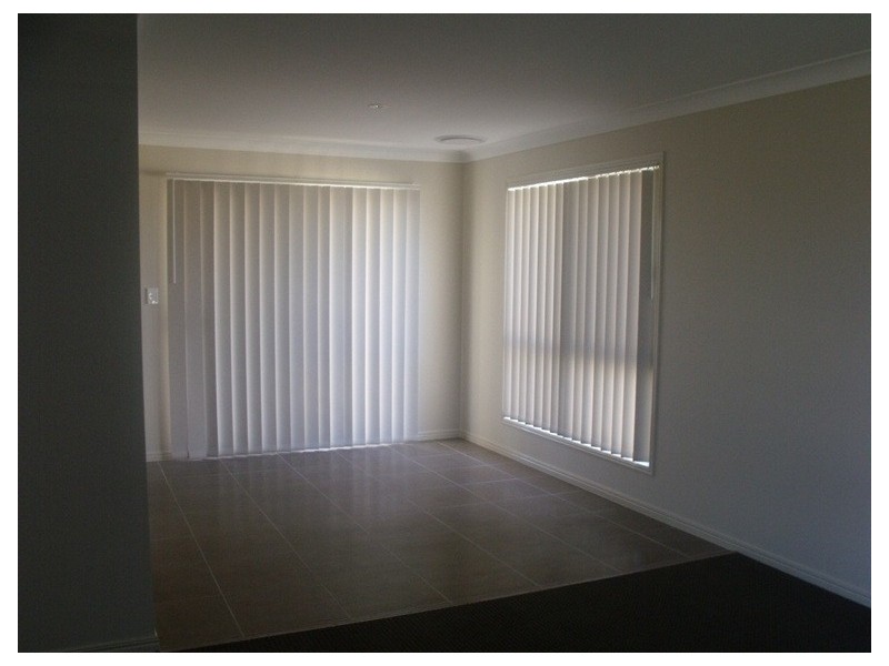 33  Howard Street, Roma QLD 4455