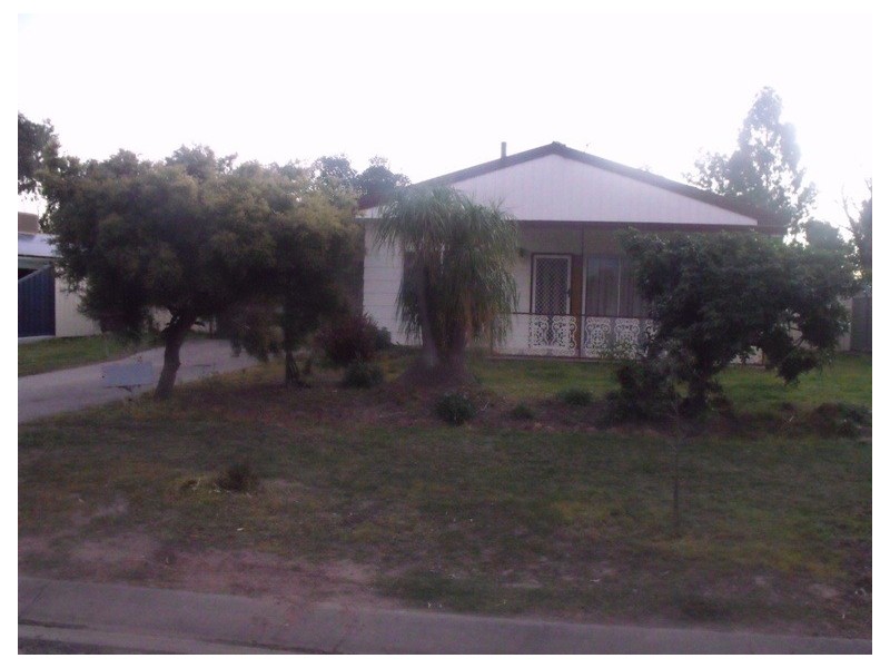 21 Wright St, Roma QLD 4455