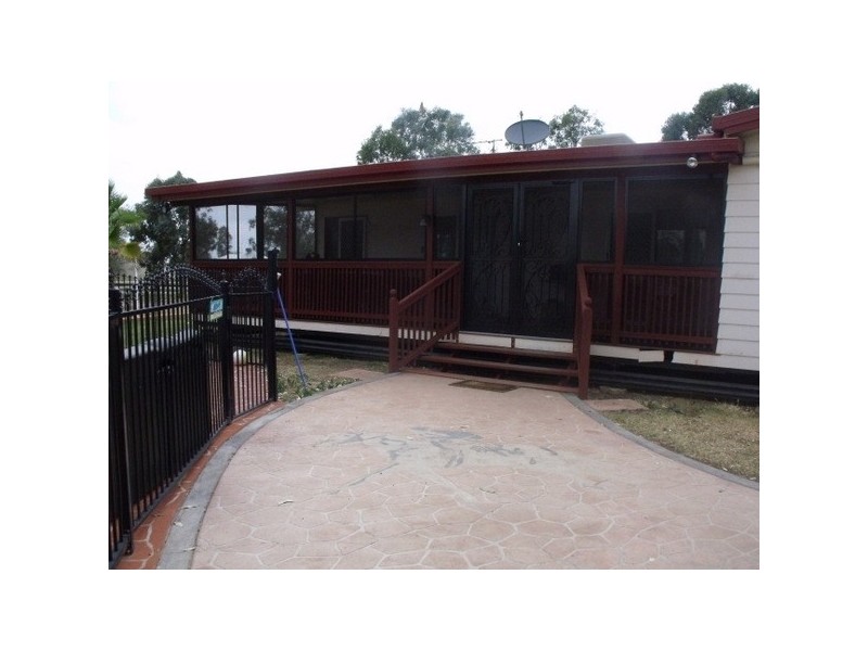 13-15  Maiden Street, Roma QLD 4455