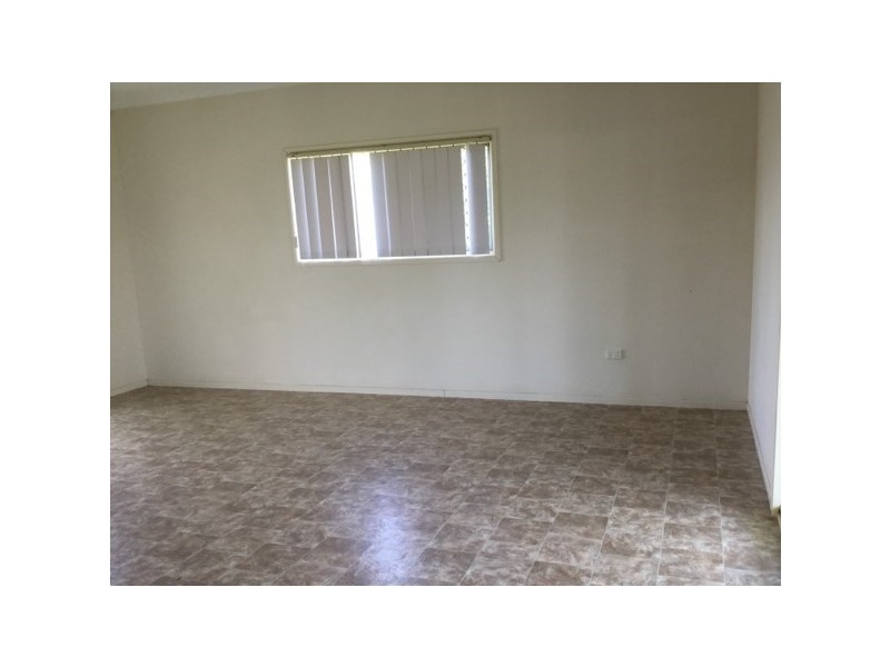 94-96 Robert Street, Surat QLD 4417