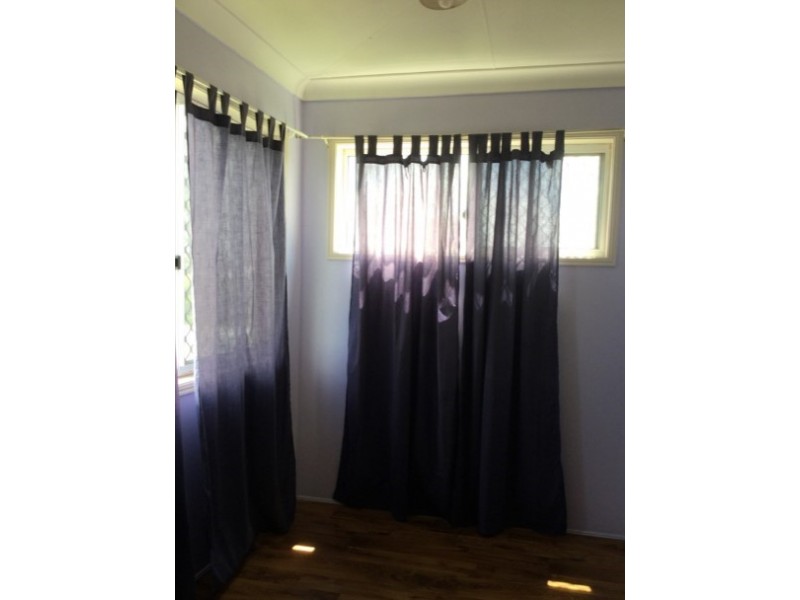 94-96 Robert Street, Surat QLD 4417