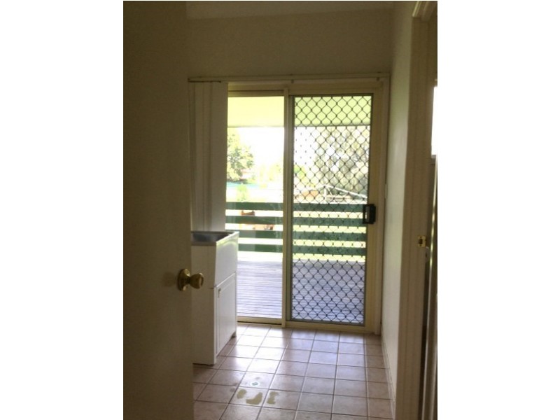 94-96 Robert Street, Surat QLD 4417