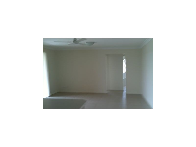 18 Courtney Street, Roma QLD 4455