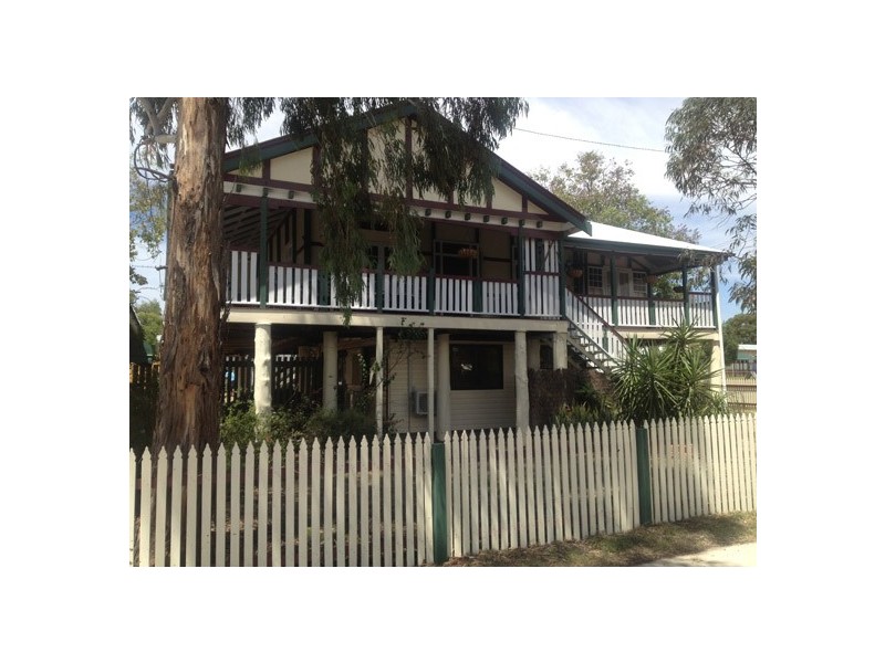 158 McDowall Street, Roma QLD 4455