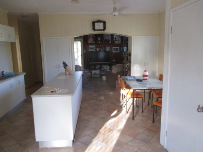 7 EVA STREET, Roma QLD 4455