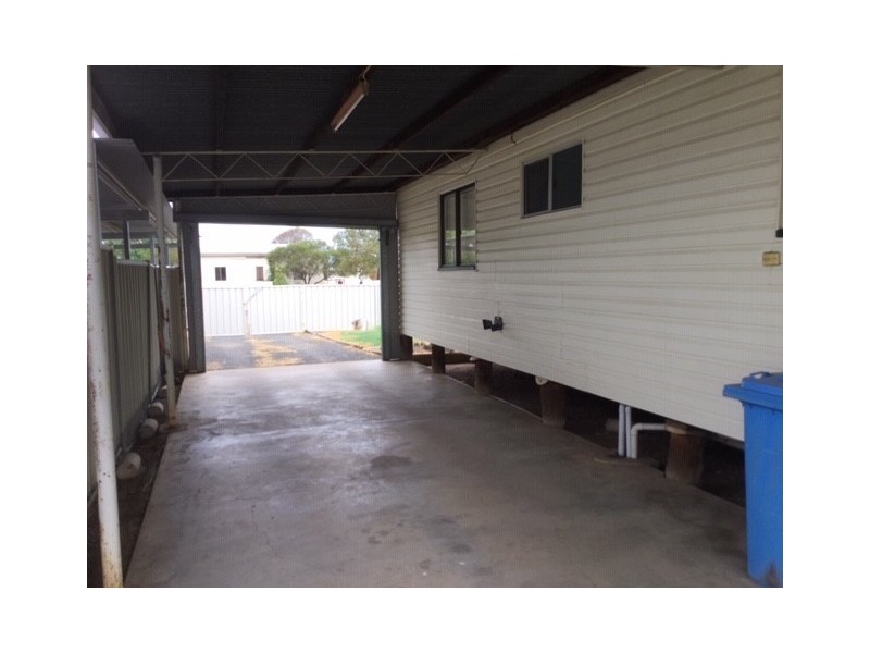 69-71 Chrystal Street, Roma QLD 4455