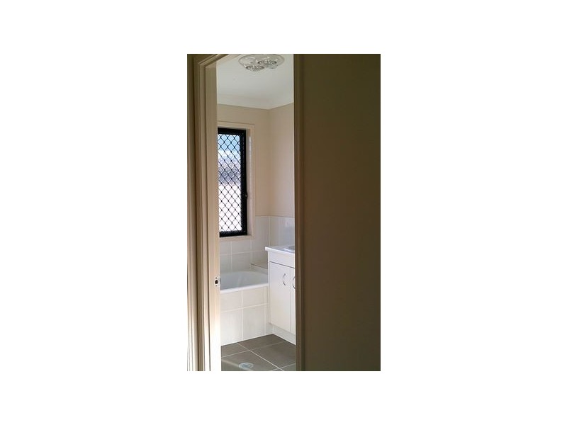 24 Everingham Avenue, Roma QLD 4455