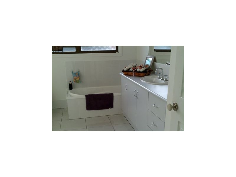 12 MARSDEN COURT, Roma QLD 4455