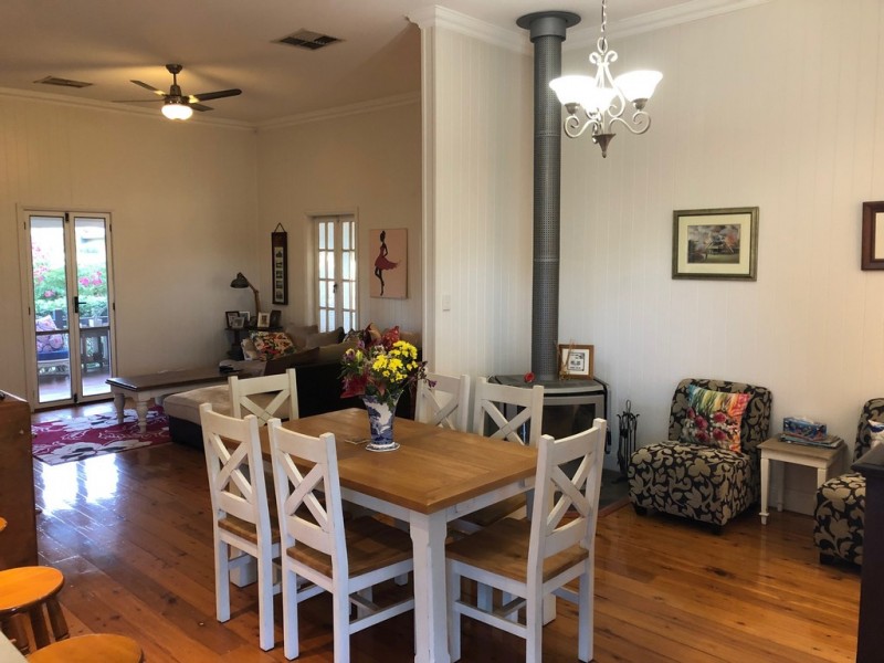 157 MCDOWALL STREET, Roma QLD 4455