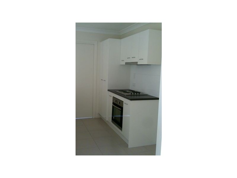 100 TAYLOR STREET, Roma QLD 4455