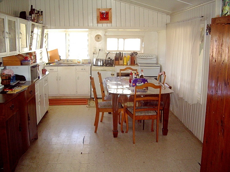 1-3 CORONATION STREET, Injune QLD 4454