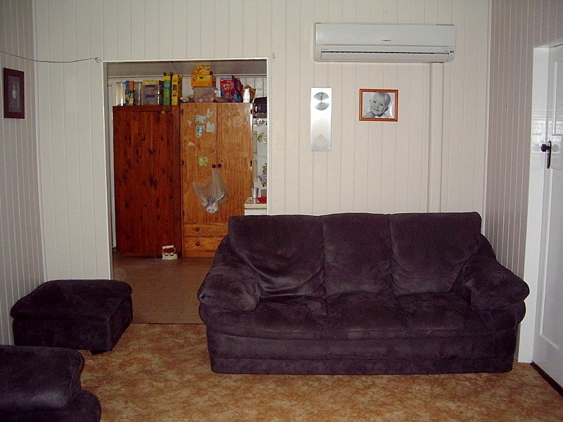 1-3 CORONATION STREET, Injune QLD 4454