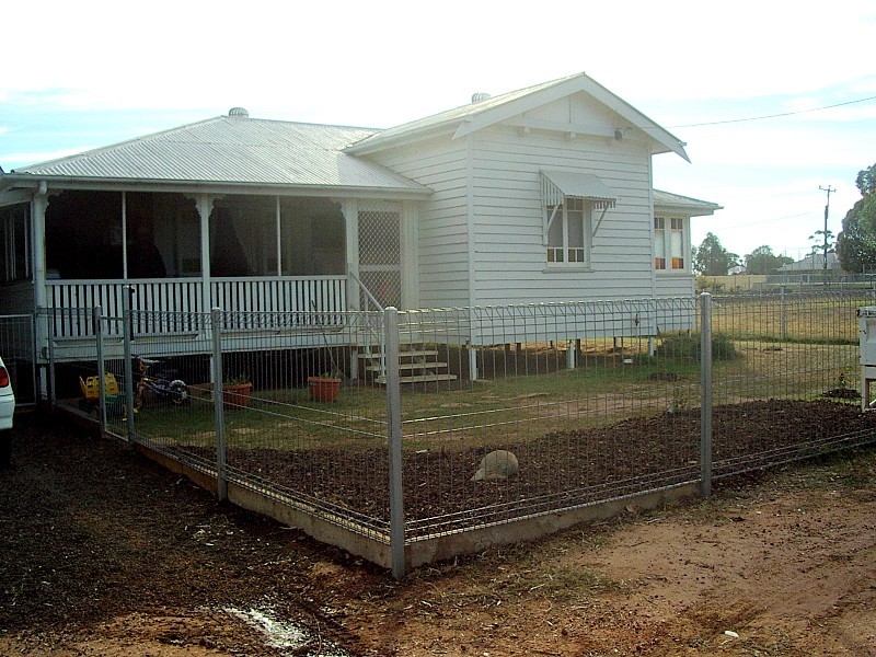 30 CHADFORD STREET, Wallumbilla QLD 4428