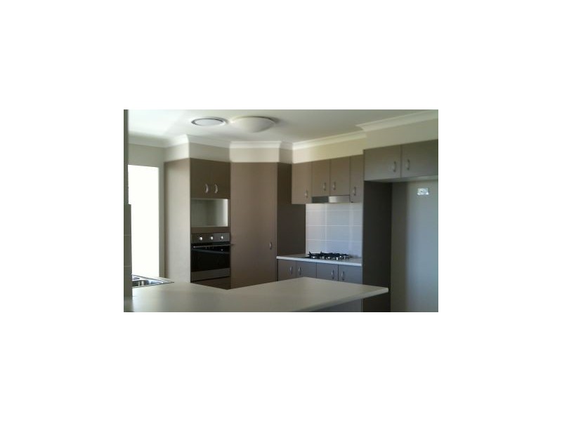 108 TAYLOR STREET, Roma QLD 4455