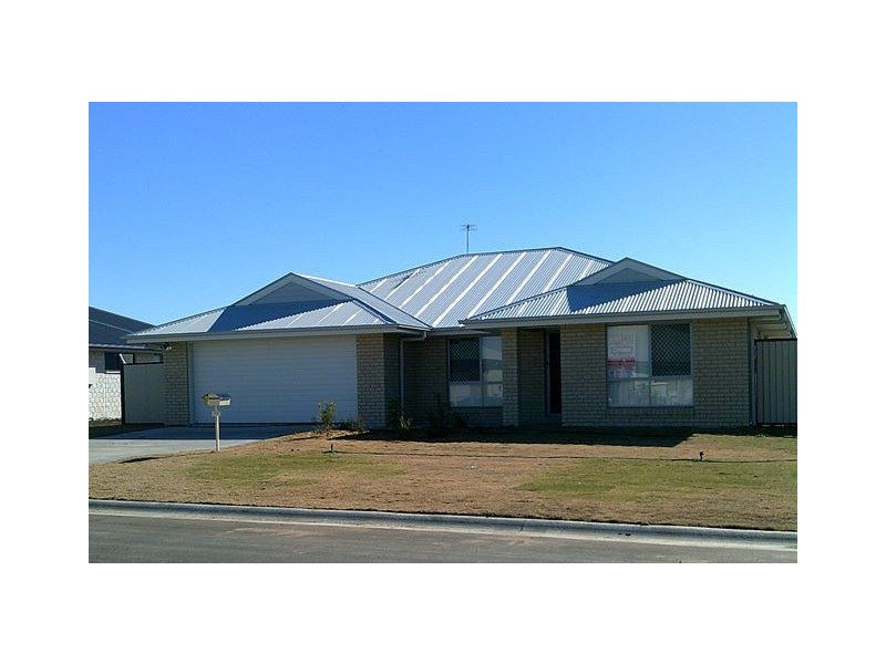77 TAYLOR STREET, Roma QLD 4455